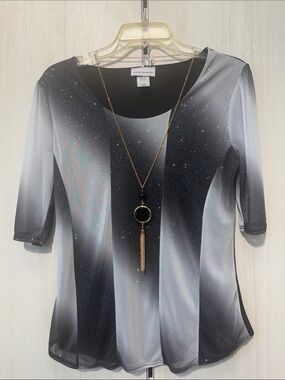 Avenue Collection Shimmering Ombre Scoop Neck Top - Black & Gray
